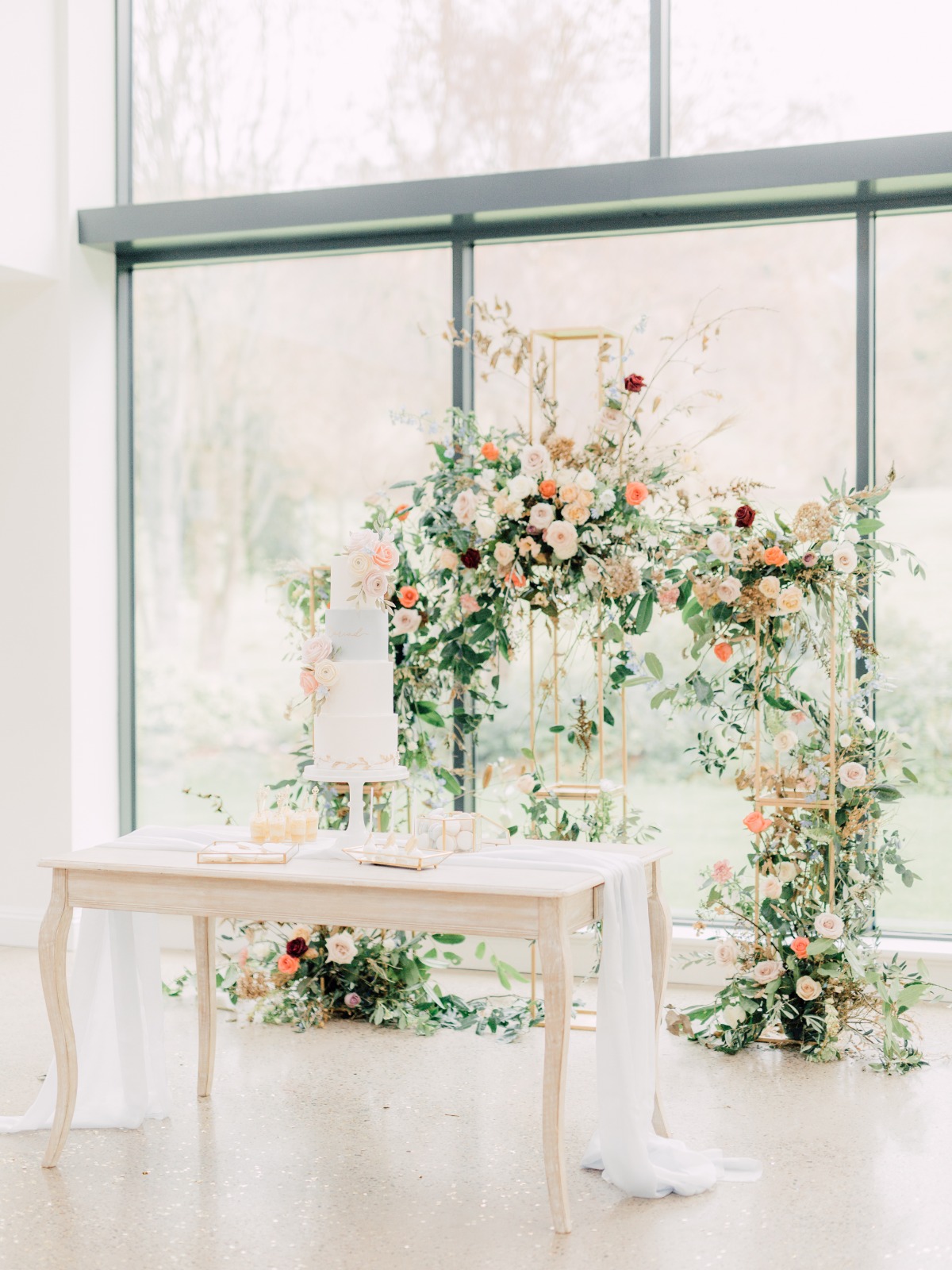 tyn-dwr-styled-shoot-heledd-roberts-phot