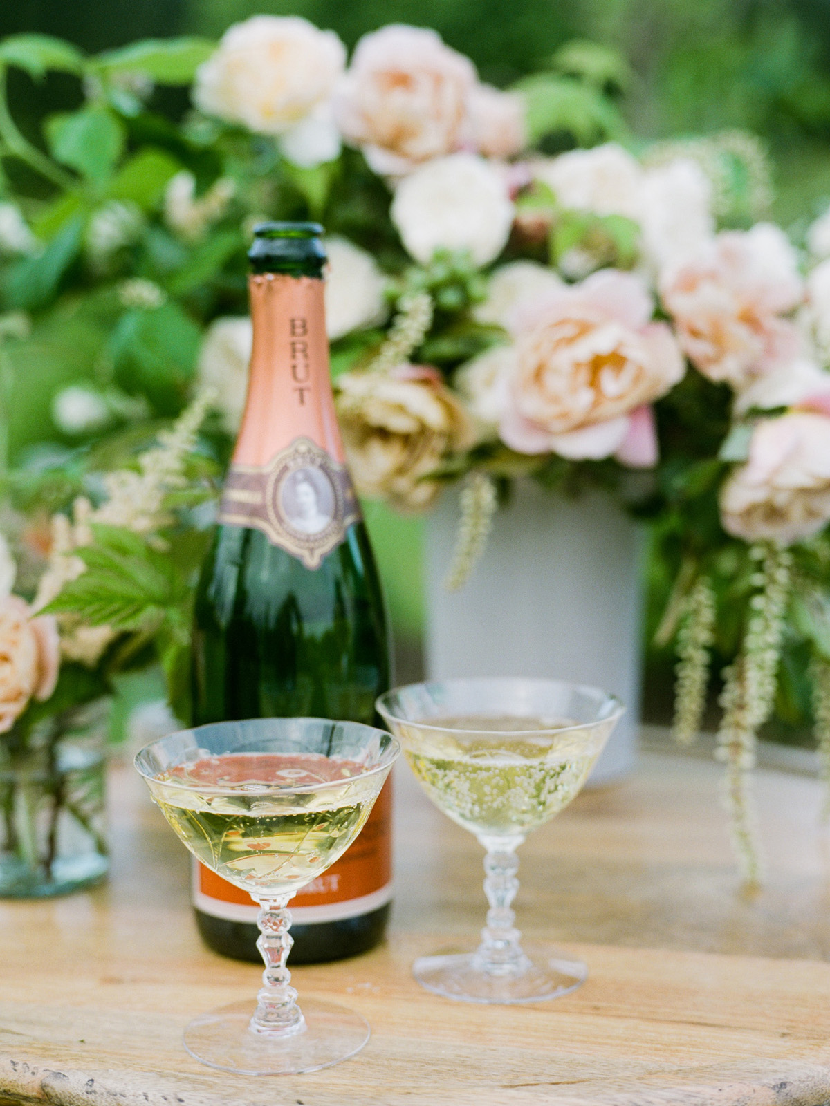 100