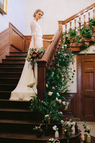 floral wedding decor for your stairs