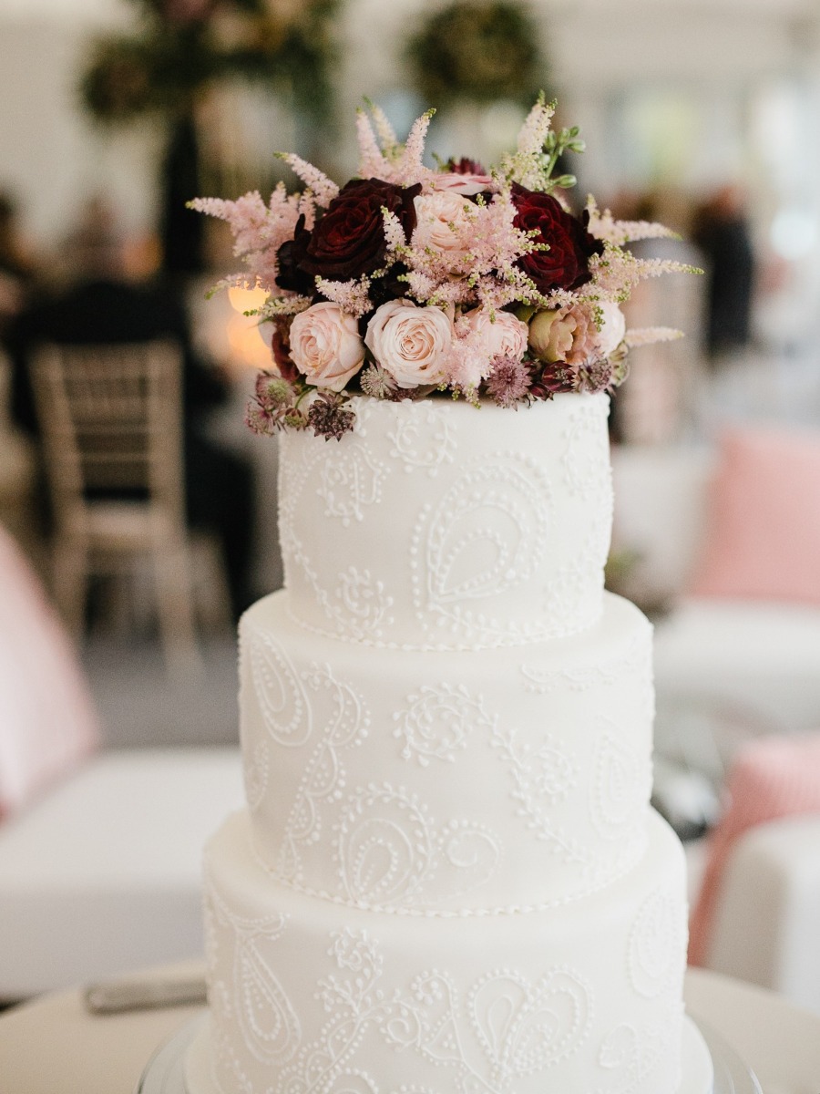 A Romantic Destination Wedding in Ireland With the Cutest Love Story