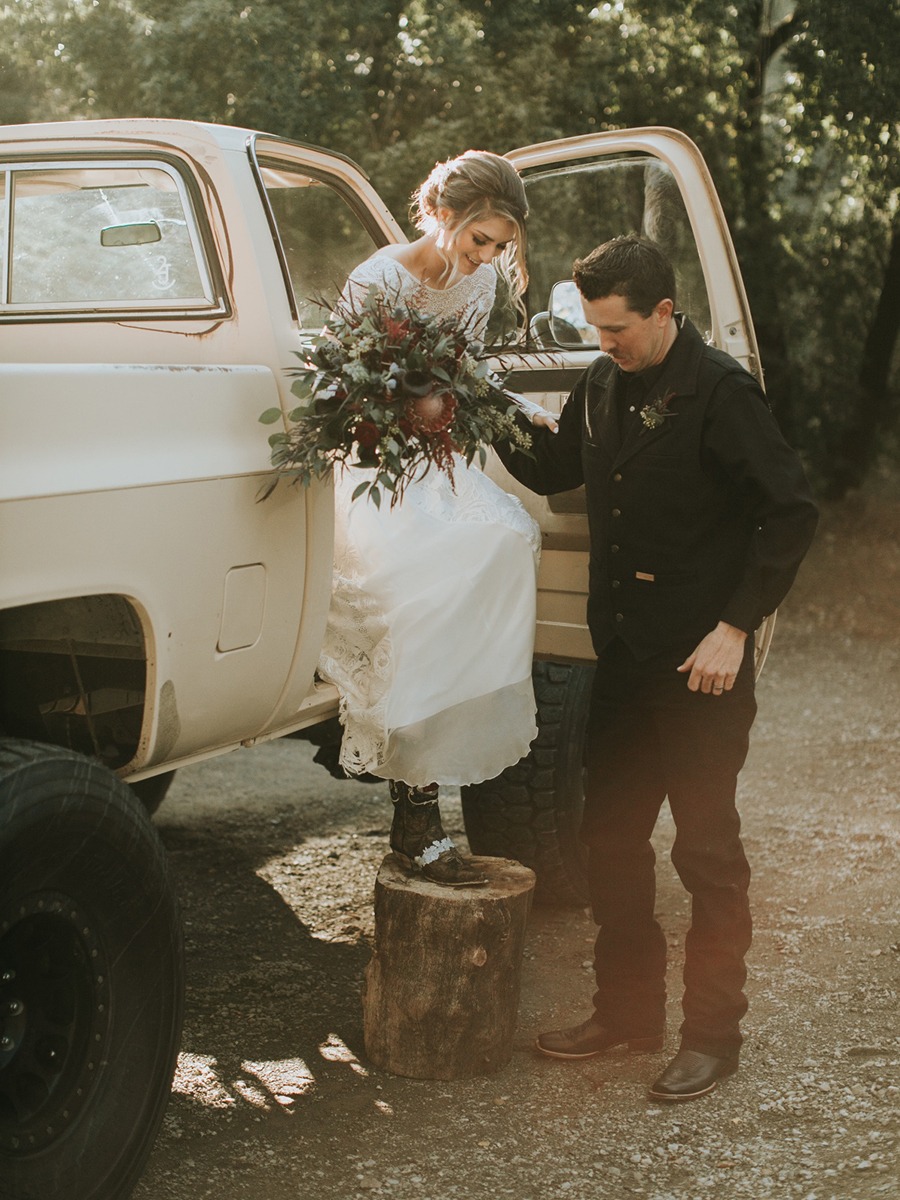 A Rustic Chic Wedding Putting Down Roots
