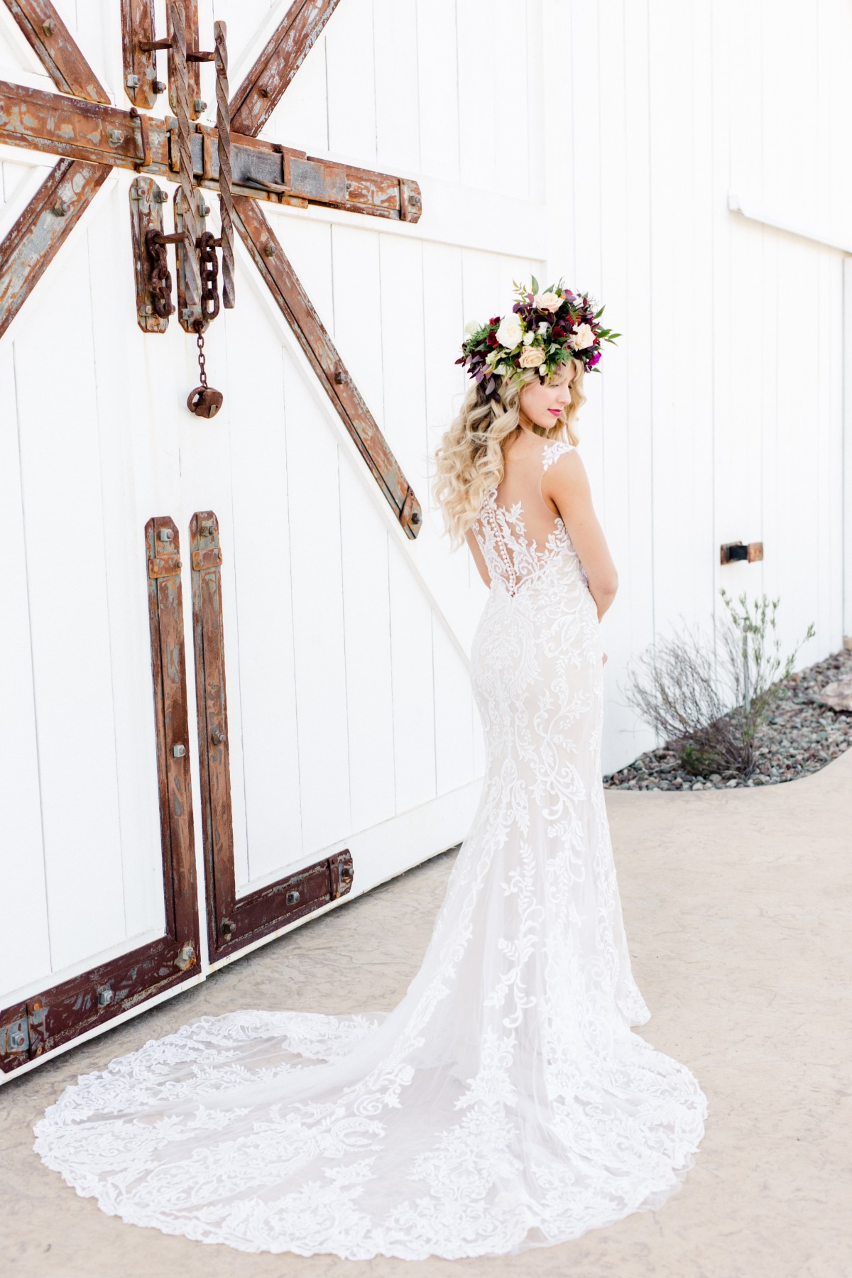 anna-delores-photography_white-barn-edna