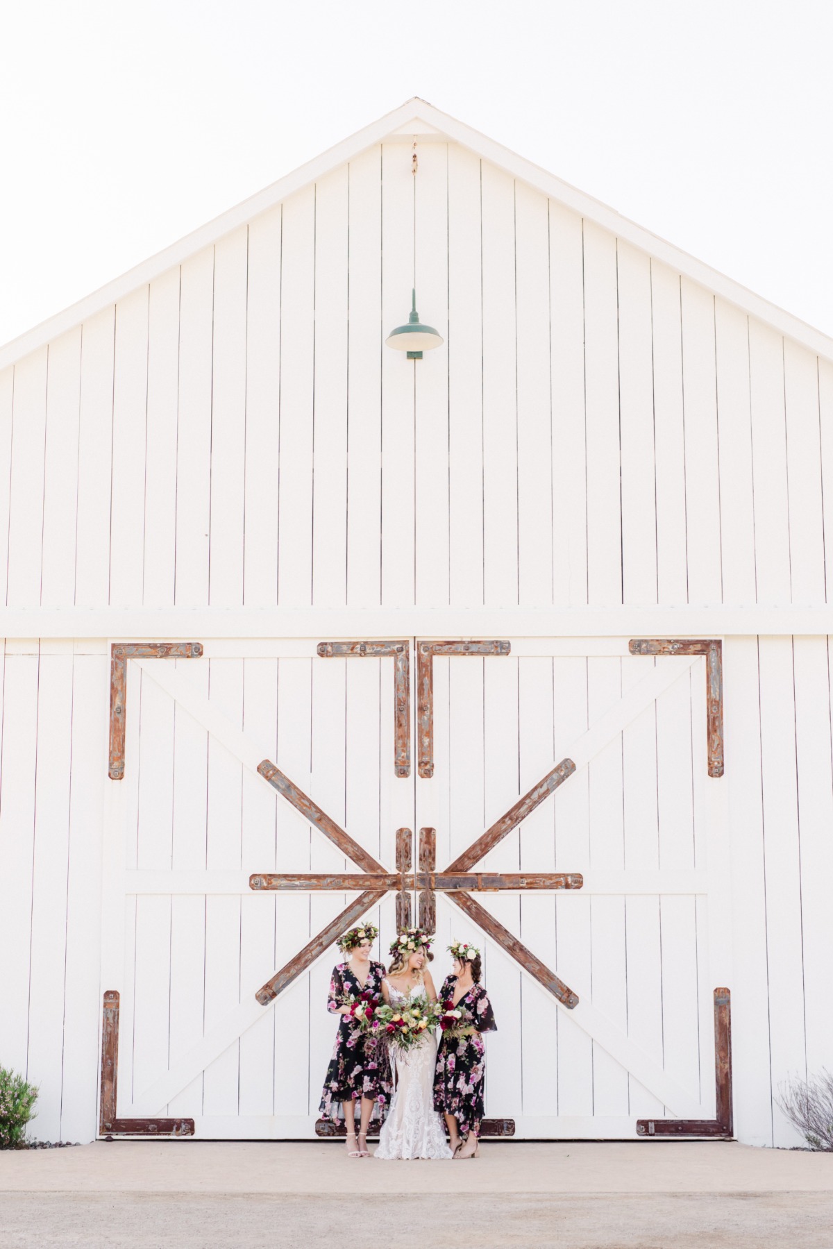 anna-delores-photography_white-barn-edna