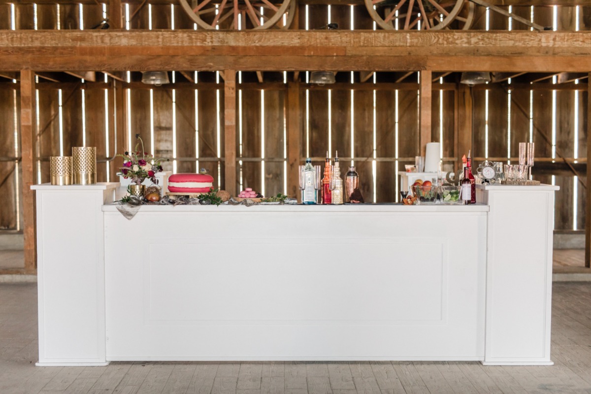 anna-delores-photography_white-barn-edna