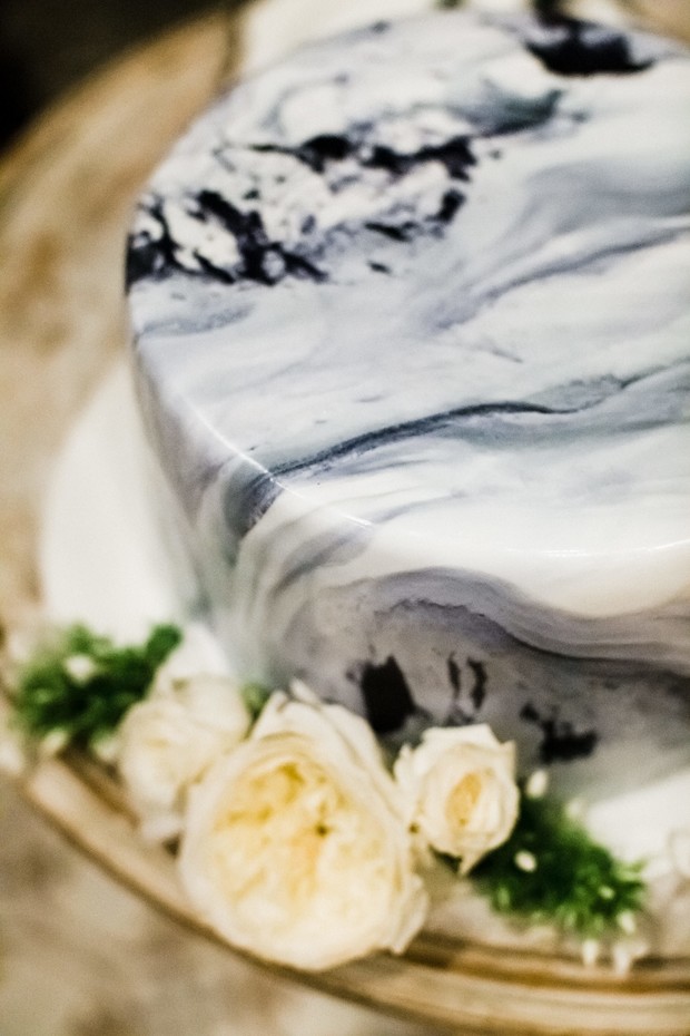 black and white marbled wedding cake