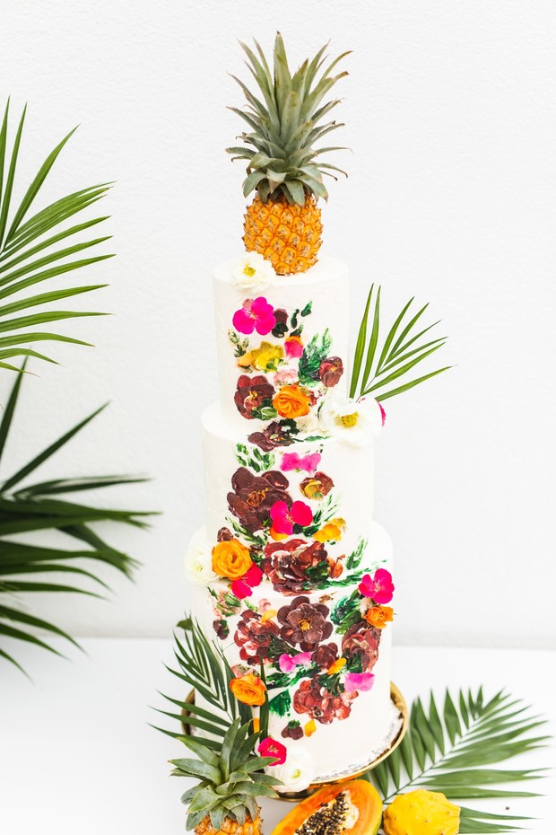 tropical pineapple wedding cake