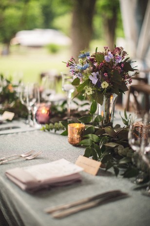 springtime garden wedding table decor