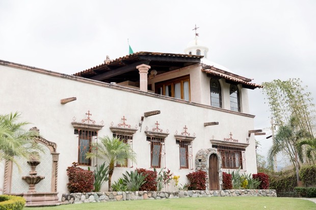 hacienda antigua wedding venue in Mexico