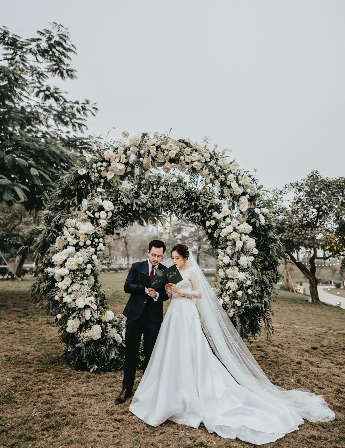 jwmarriott-ha-noi-intimate-wedding-of-tr