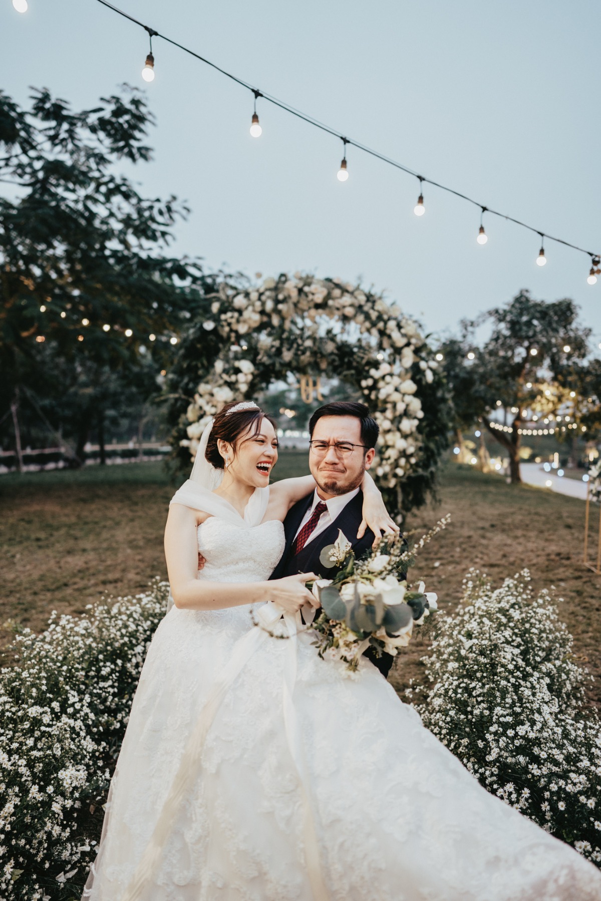 jwmarriott-ha-noi-intimate-wedding-of-tr