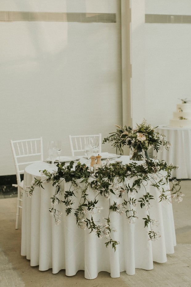 wedding sweetheart table design