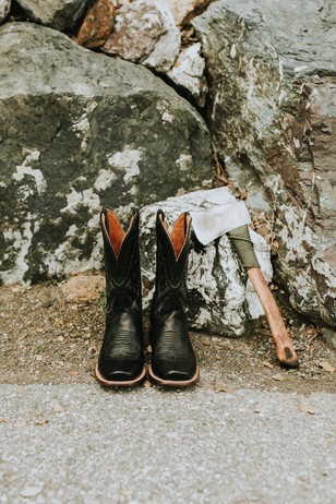 groom shoes and ax