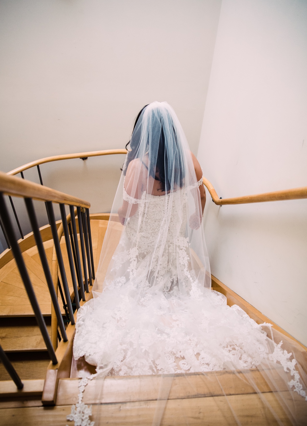 valerde_roest_alyciamoorephotographyvide