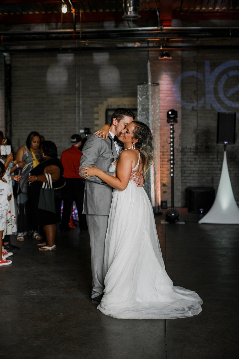 big-fake-wedding-detroit