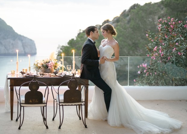 romantic wedding inspiration from Ibiza