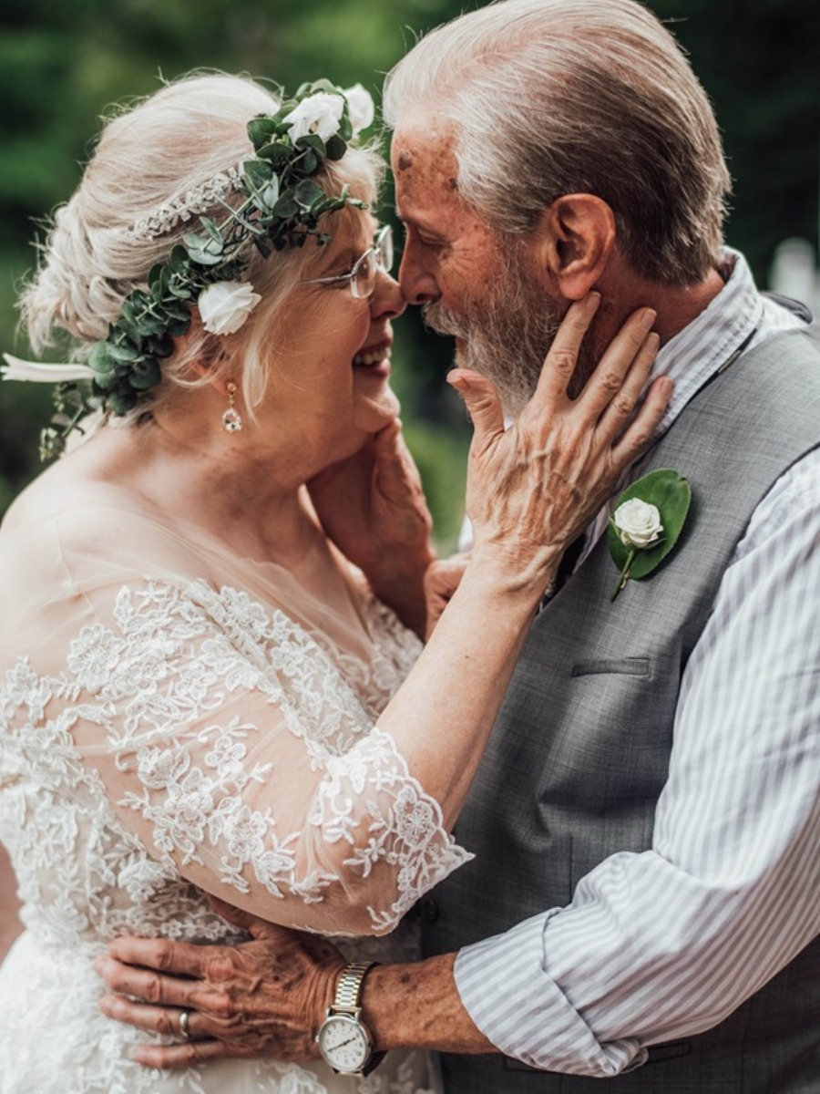 This Photographer Gave Her Grandparents the Best Anniversary Ever