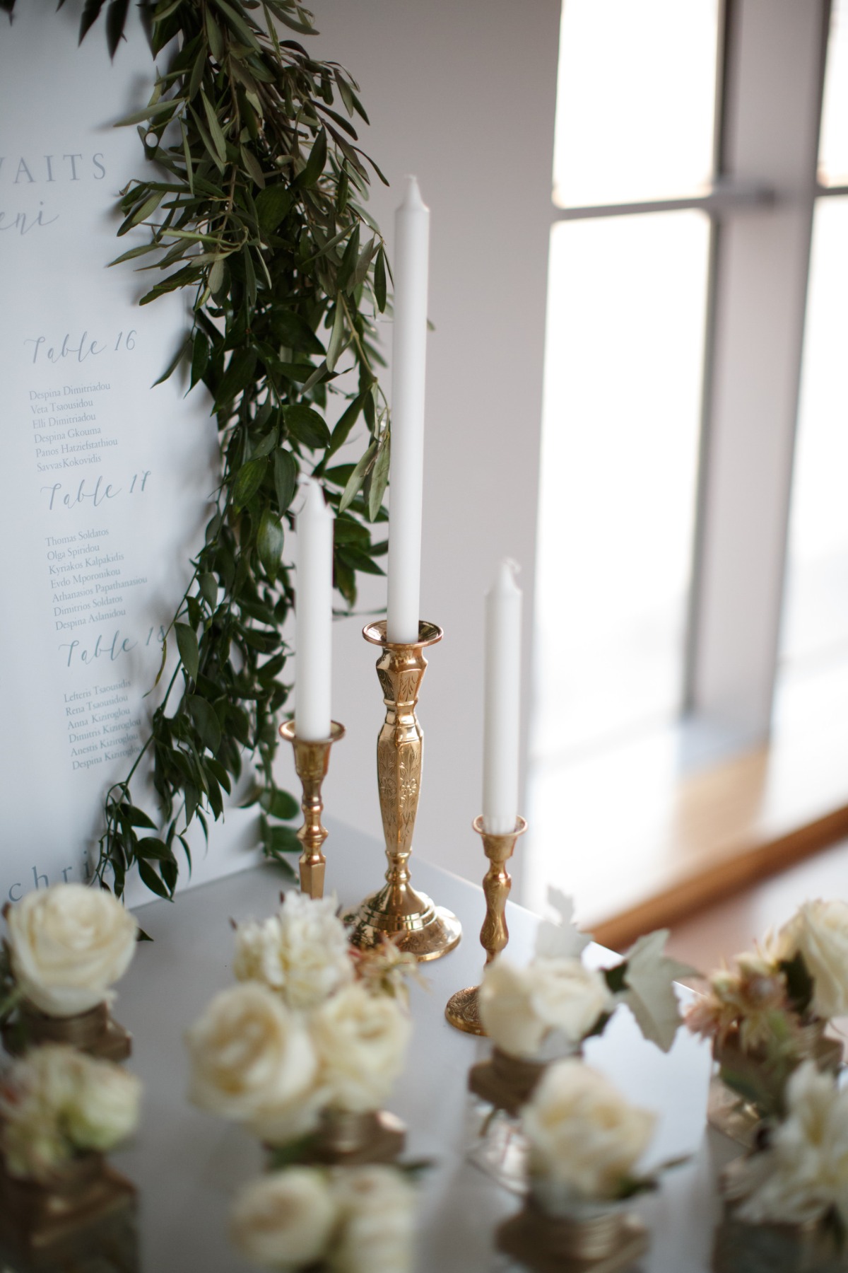 white-elegant-classy-romantic-wedding-th