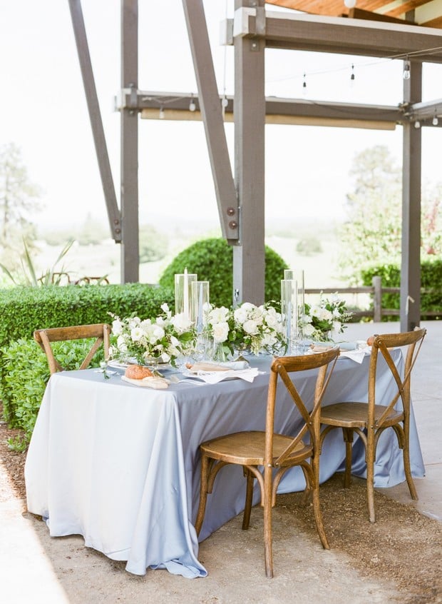 blue and white wedding table