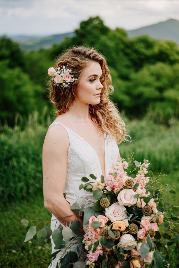 DIY wedding flowers from FiftyFlowers