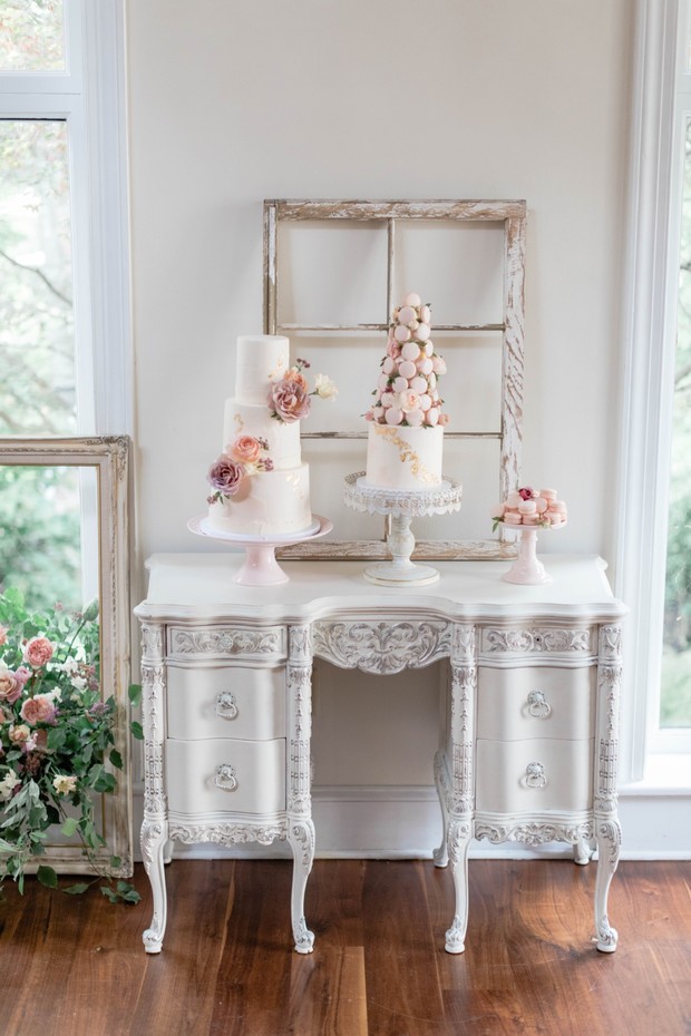 wedding dessert table with vintage vibe