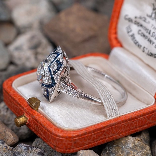 Sapphire Engagement Rings Arenât Just for September Babes