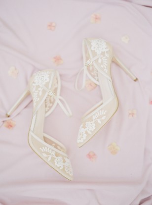 lacy wedding shoes