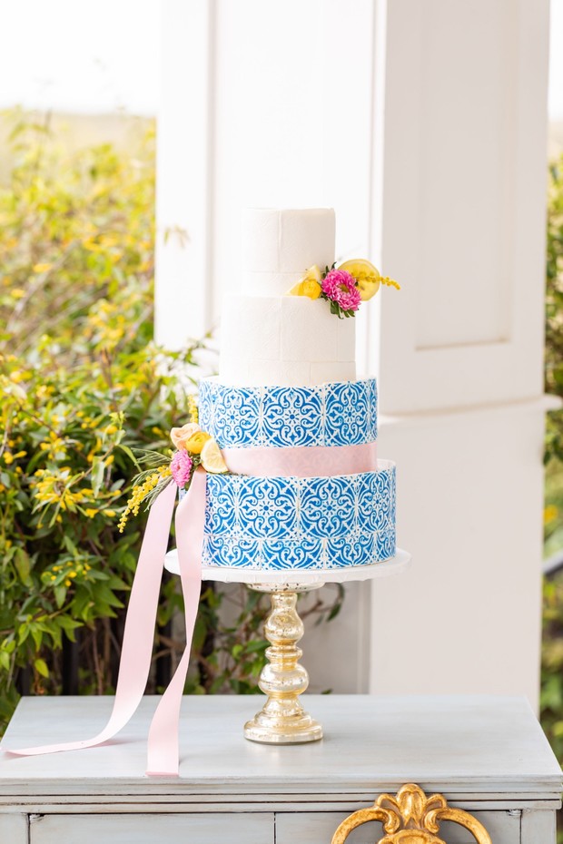 blue Spanish tile wedding cake