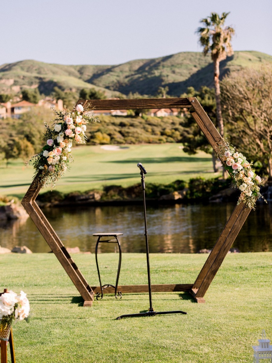 Rustic Yet Elegant Country Club Wedding