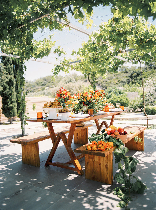 Outdoor reception table