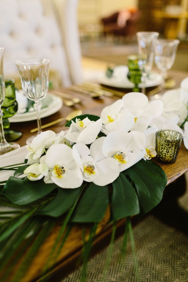 orchid wedding decor