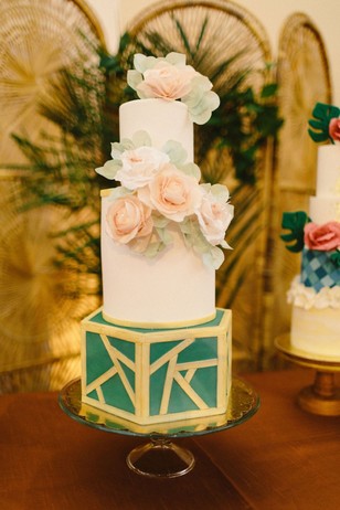 gold and green wedding cake