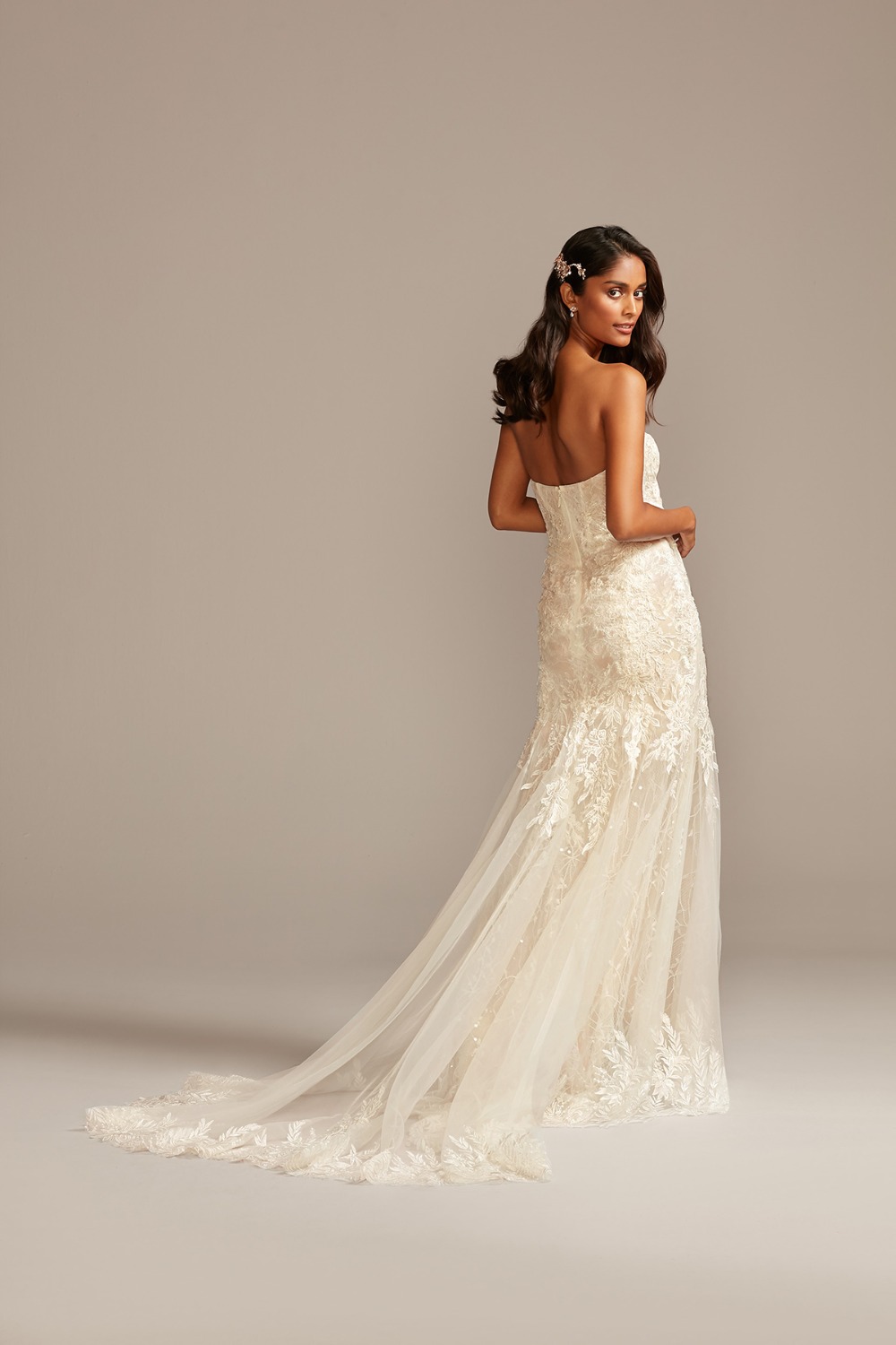 davids-bridal-spring-2020-collection