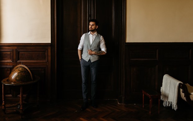 groom style with vest