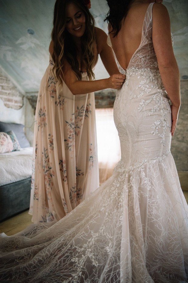 lace applique wedding dress