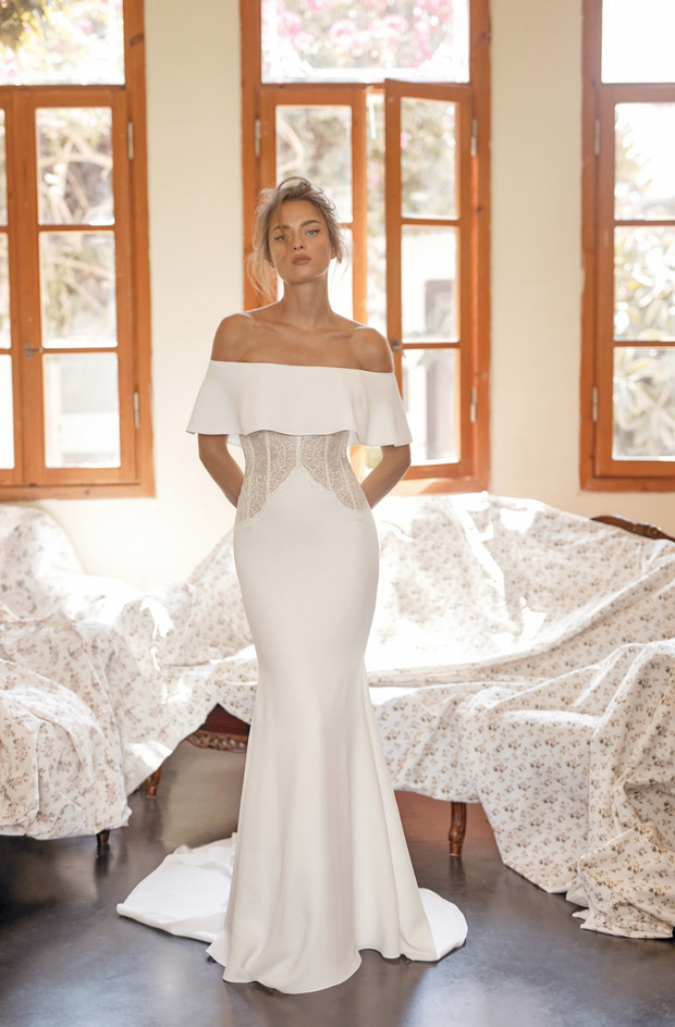 Off shoulder lace corset mermaid wedding dress