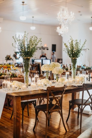 white wedding table decor