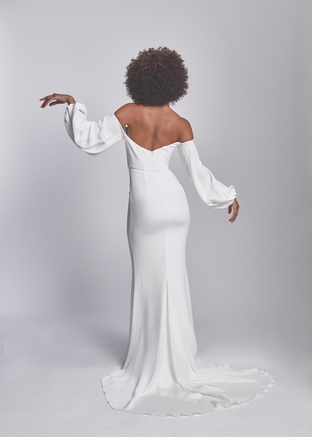 Alexandra-Grecco_Moon-Stone_Look-10_635
