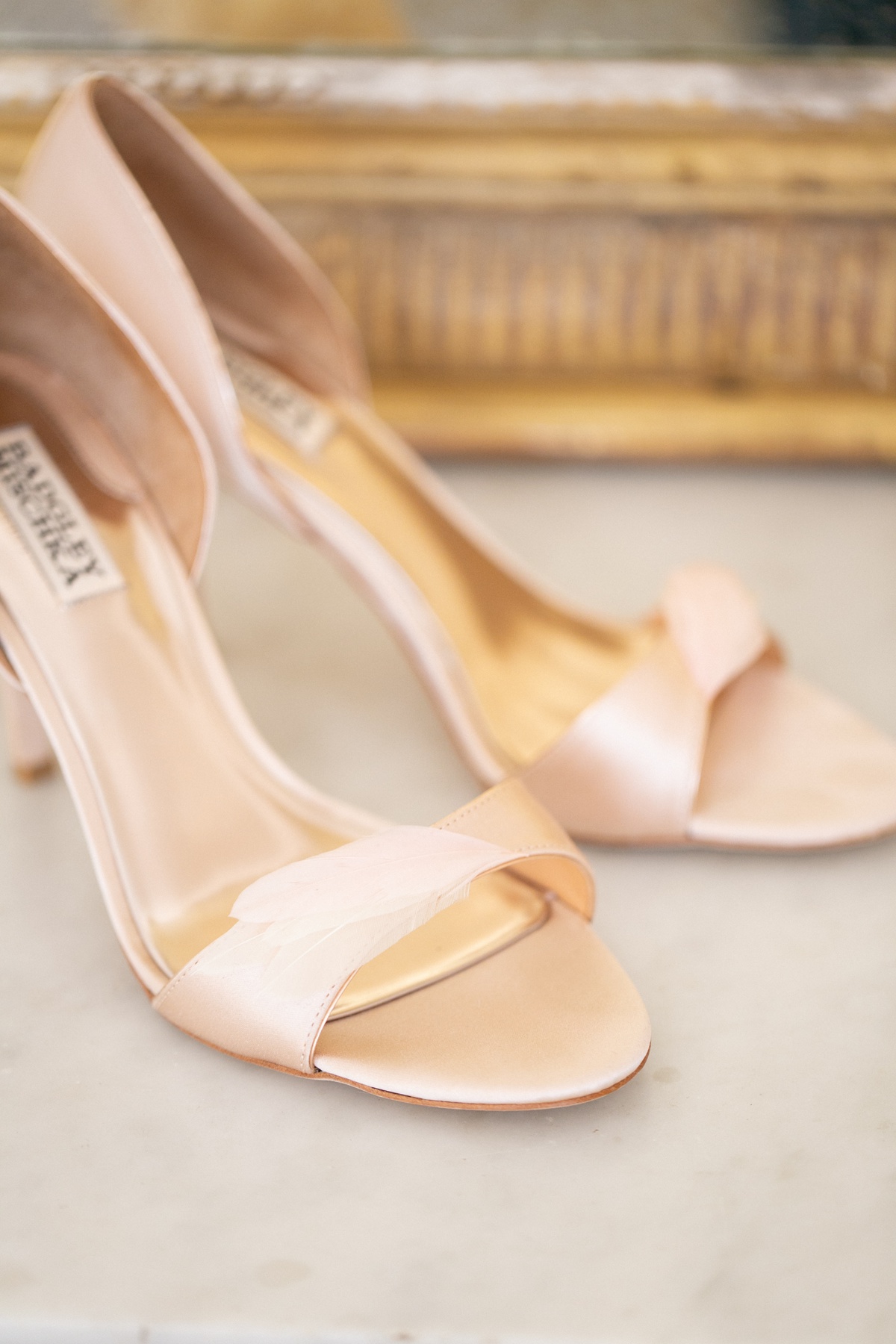 chateau-de-redon-ethereal-spring-wedding