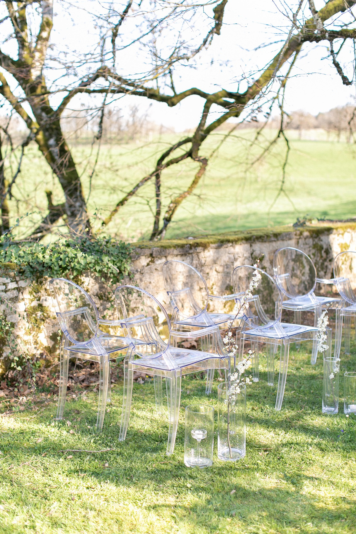 chateau-de-redon-ethereal-spring-wedding