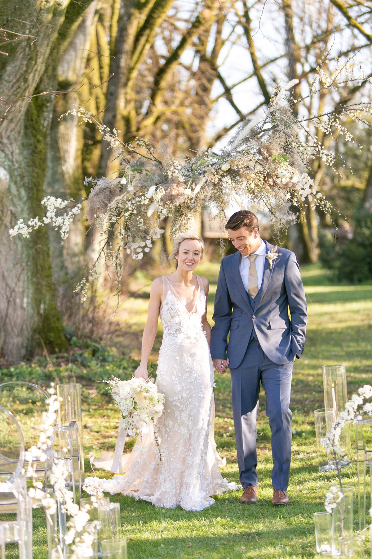 chateau-de-redon-ethereal-spring-wedding