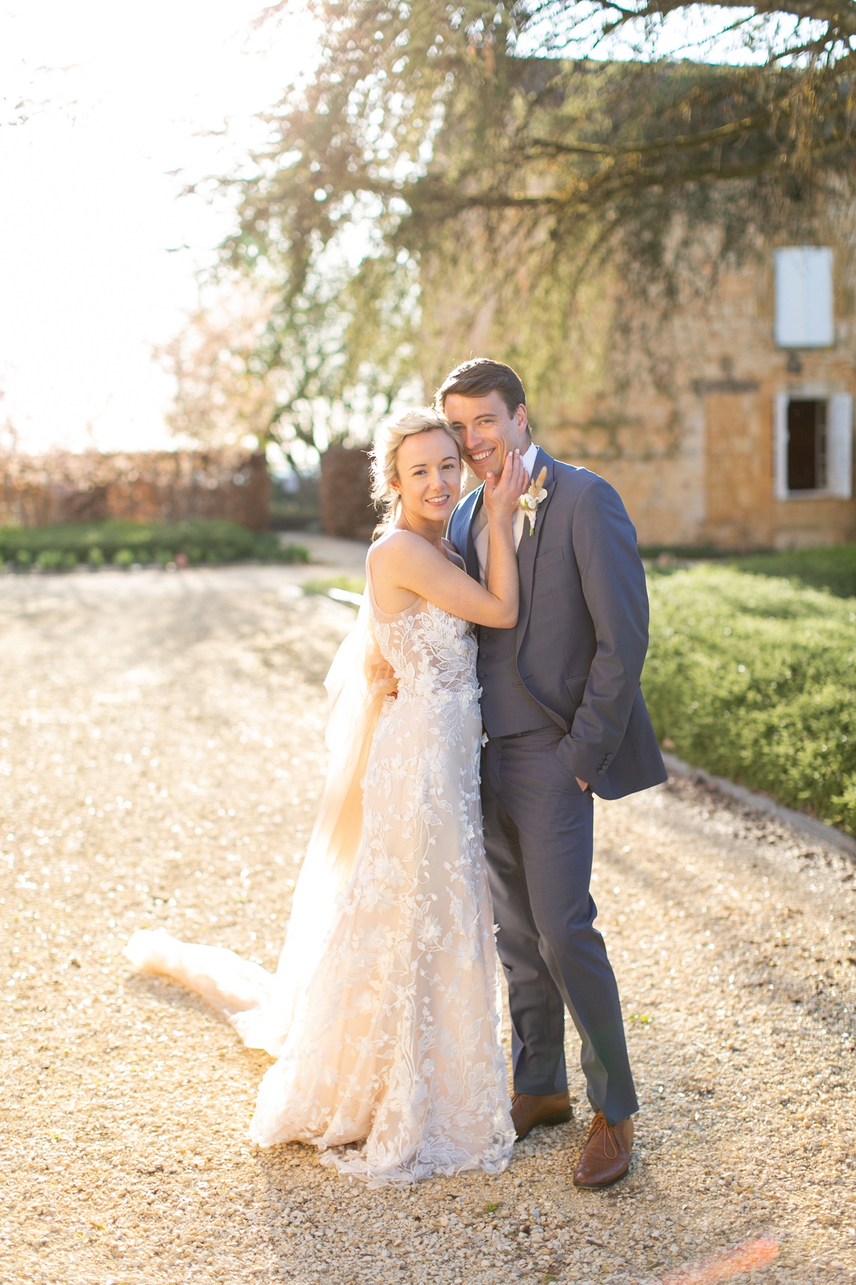 chateau-de-redon-ethereal-spring-wedding