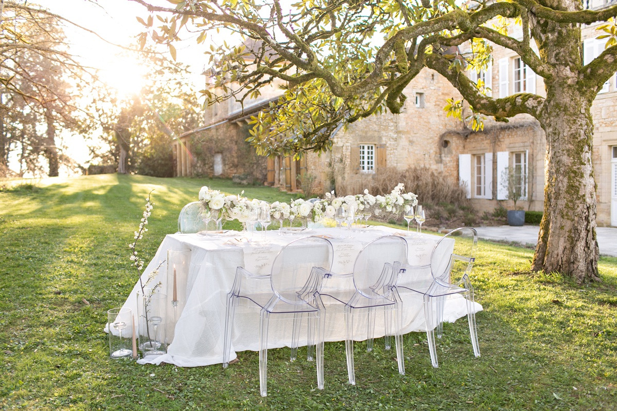 chateau-de-redon-ethereal-spring-wedding