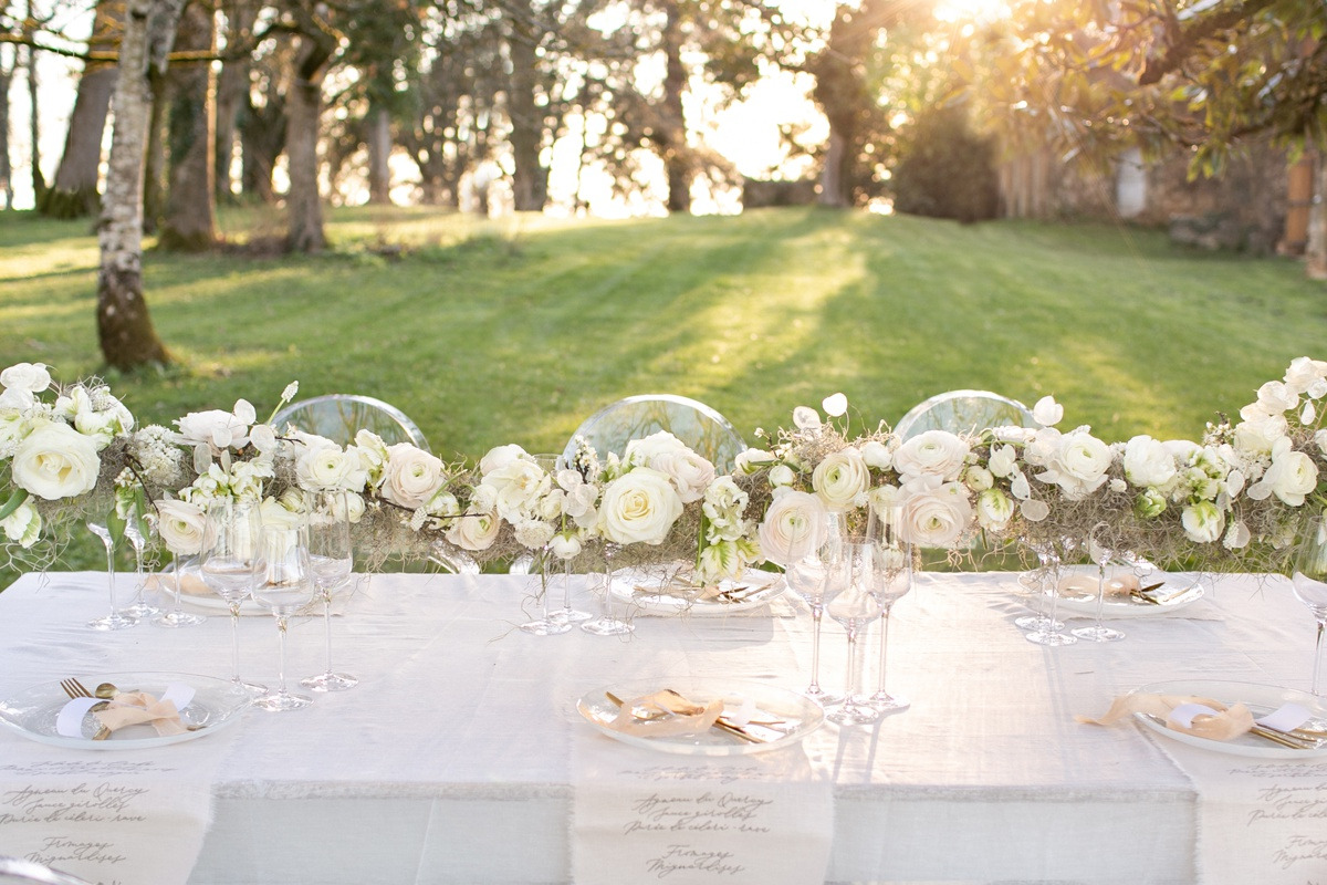 chateau-de-redon-ethereal-spring-wedding
