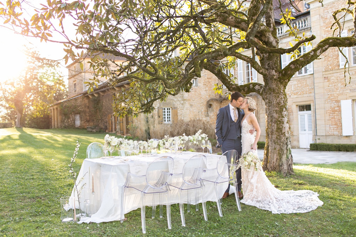 chateau-de-redon-ethereal-spring-wedding