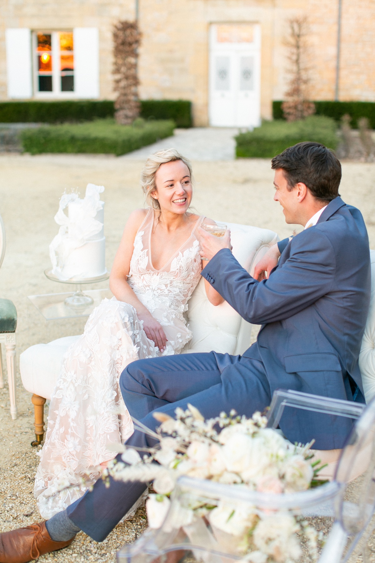 chateau-de-redon-ethereal-spring-wedding