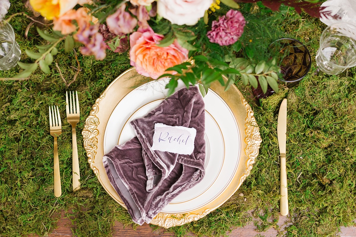 enchanted-forest-wedding-inspiration-pie