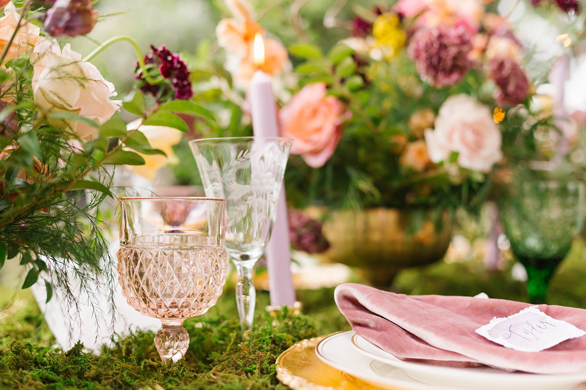 enchanted-forest-wedding-inspiration-pie