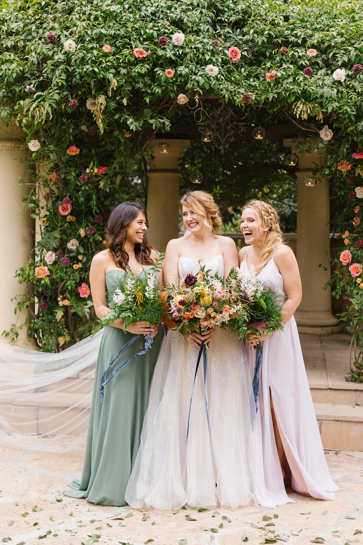 enchanted-forest-wedding-inspiration-pie