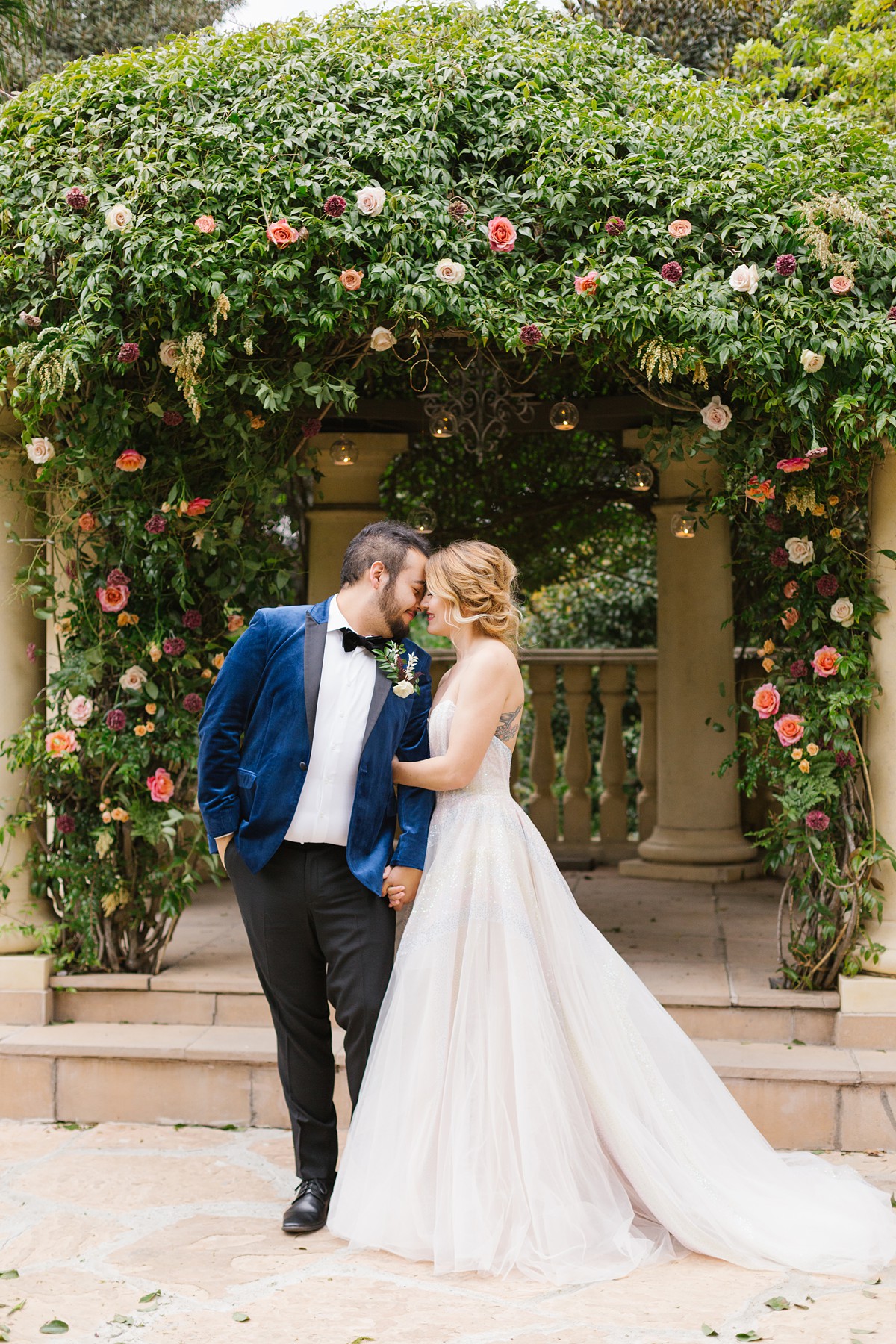enchanted-forest-wedding-inspiration-pie