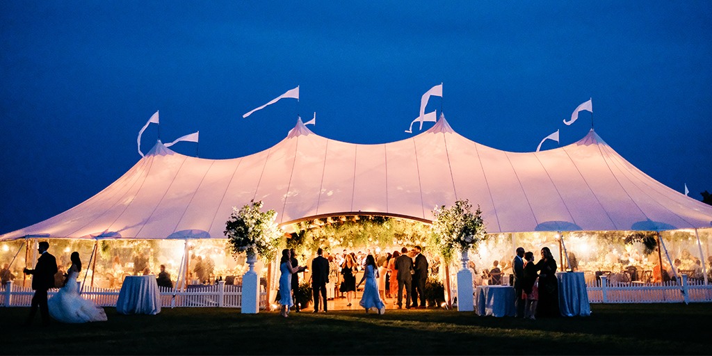 How To Have The Perfect Tented Wedding